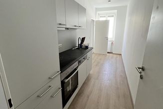 Eggenberg, Kernsanierte Wohnung mit 2 Zimmer, Küche, Keller - Top 12 - Provisionsfrei