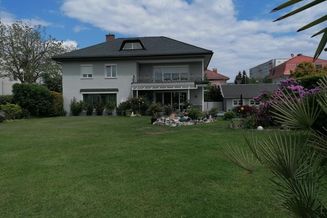 Rarität - Villa in Waidmannsdorf mit traumhaften Garten