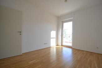 Strassgang - 35m² - 2 Zimmer - sonniger Balkon - Neuwertig