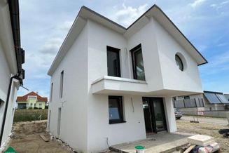 Provisionsfreie 4 moderne Einfamilienhäuser nähe Strandbad (Neusiedl)
