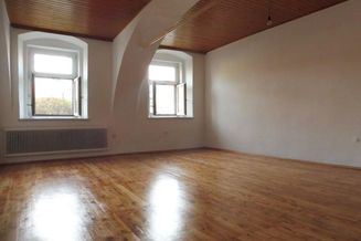 Ideal aufgeteilte, rund 72 m² Wohnung in einem wunderschönen Altbau-Zwillingshaus im Herzen von Weiz