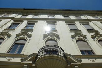 Exklusives Anlageobjekt direkt gegenüber der Karl-Franzens-Universität - Vermietete Wohnungen im Jugendstilhaus