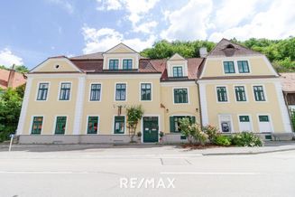 Generalsaniertes Gästehaus in schöner Wachaulage
