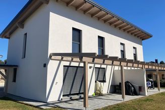 Schlüsselfertige Neubau-Doppelhaushälfte in ruhiger und sonniger Lage von Pichling