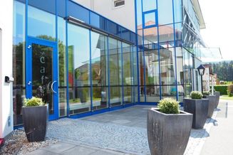 Facharztzentrum Freistadt! Gewerbeobjekt in gut frequentierter Lage! 117 m² NFL + Terrasse, inkl. Parkplätze!