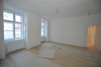 3 Rooms apartment for rent near U1 Completely Renovated