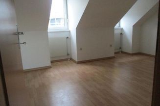 Zentrale 2-Zimmer-Dachgeschosswohnung in Gratkorn nahe Graz !
