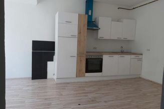 Geräumige 4-Zimmer-Wohnung mit Küchenblock in Bruck/Mur zu mieten !