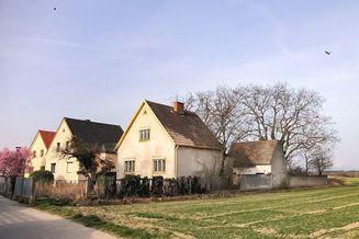 [05901] Altes Haus auf sehr großem Grundstück in Katzelsdorf