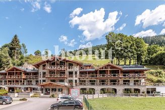 Gemütl. Penthouse-Wohnung, 99 m² Wfl., 3 Sz, mit Ausblick auf die umliegende Bergwelt von Saalbach!