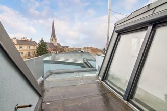 Erstbezug: Exklusive Dachgeschoss-Maisonette Wohnung