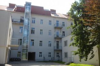 Glacisstraße 5/5 - Geräumige 4 Zimmerwohnung mit Balkon in den Innenhof