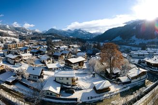 Schönes Grundstück mit Rundumblick in Kitzbühel