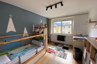 Zentrale und helle 4-Zimmer-Dachgeschoßwohnung in Schwaz