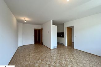 50 m² - 6. Liftstock - Erstbezug nach Renovierung - Nähe U6