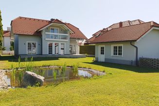 Anwesen - Landhaus mit Gästehaus + Swimmingpool zu verkaufen!!