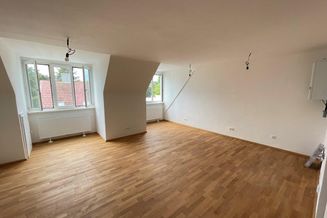 ++ 45 m² Eigentumswohnung neu renoviert mit Grünblick ++