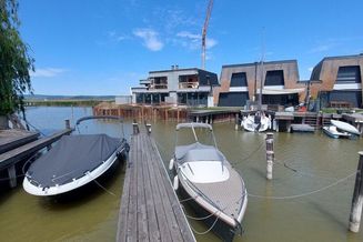 BESONDERHEIT für Wasserratten, Bootsbesitzer, Sonnenliebhaber .... Platz DIREKT am See !!