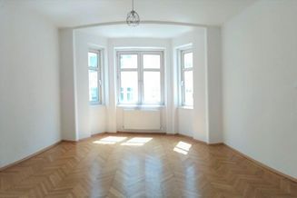 Helle und zentral gelegene 95m² Altbauwohnung in Schallmoos/Andräviertel (Salzburg Stadt); 3 bis 4 Zimmer
