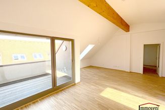 ERSTBEZUG: Große 4 Zimmer-Dachgeschosswohnung mit Loggia und Carport in der Südsteiermark