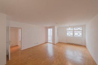 Nähe Raimundtheater: Gut geschnittene 2-Zimmer-Wohnung mit Balkon // ab sofort beziehbar!