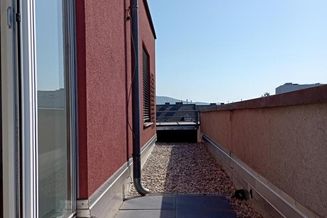 Schöne | Großzügige 3 Zimmerwohnung mit Terrasse in Linz!
