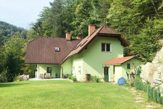 Großzügiges Einfamilienhaus mit herrlicher Waldrandlage in Payerbach zu verkaufen!