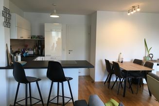 Elegante, sonnige 2 Zimmer Wohnung in Hof bei Salzburg Ortsmitte