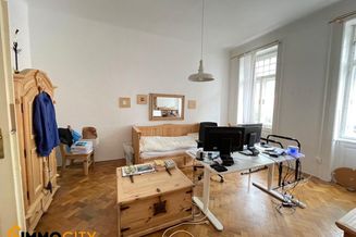 Sanierungsbedürftige Altbau Wohnung 73 m², Charmanter Alt-Wiener Stil in bester Lage 13. Bezirk Wien Hietzing