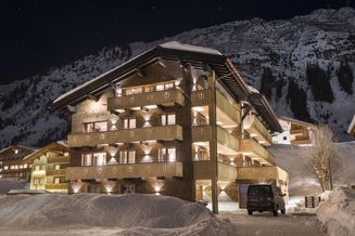 This luxury chalet consists of 5 individual apartments and is for sale in prime Lech