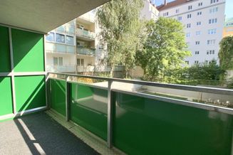 Moderne 2 Zimmerwohnung mit Balkon in Innenhof! Ohne Provision!