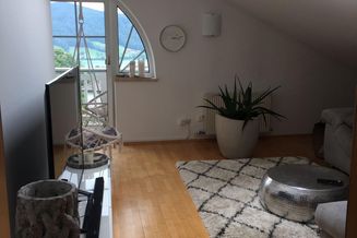 Ruhige DG-Wohnung mit 2 Balkonen, Garage &amp; Seeblick - provisionsfrei