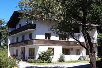 3-stöckiges Wohnhaus im Inntal mit Wirtschafts-/Gewerbegebäude und Grundstück