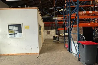 Attraktive Industriehalle in Grödig bei Salzburg – Raum für Ihr Unternehmen