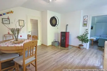 Dachgeschoßwohnung in breuhigter Zentrumsnähe