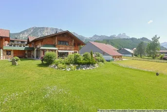 Traumhaftes Anwesen in den Tiroleralpen mit zusätzlichem Baugrund