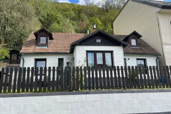 Zweifamilienhaus in der Alpenstadt Gloggnitz zu verkaufen