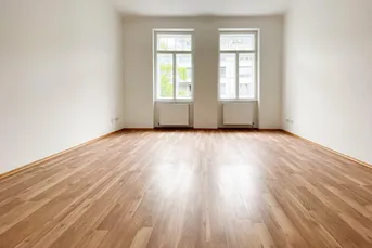 KLEINGASSE: helle 2-Zimmerwohnung in wunderschönem Altbau