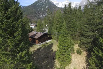 Rarität: Grundstück mit gemütlichem Holzhaus samt Freizeitwohnsitz