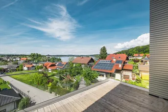Dachgeschoss Terrassenwohnung "SEA VIEW" in Mattsee