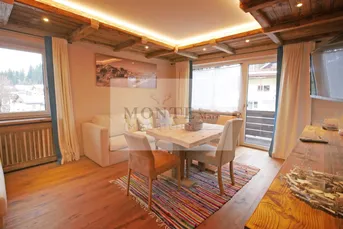 Cosy- Alpin- Center: Freizeitwohnsitz in Kitzbühel! Grünlage, Nähe Zentrum und Skilift- Tiefgarage