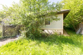 1.079 m² Grund für Ihre Ideen – Sanierungsobjekt nahe Feldbach