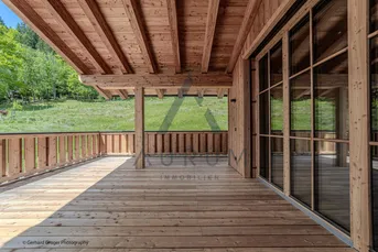 Penthouse-Wohnungen in ruhiger Ortsrandlage