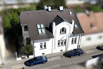 COTTAGE-VILLA – NUR NICHT IM COTTAGE-VIERTEL!