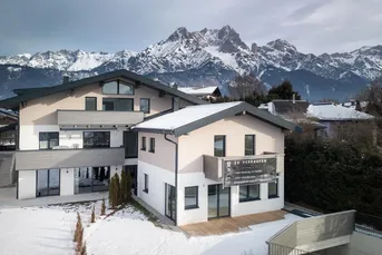 Großzügige Dachgeschoßwohnung mit freier Sicht auf das Kitzsteinhorn