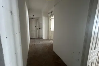 Individuell planbare Bürofläche Nähe Votivkirche – 110 m² mit Sanierungsoption nach Mieterwunsch!