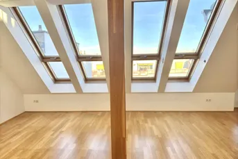 Moderne Dachgeschosswohnung mit Galerie &amp; Terrasse nahe Westbahnhof