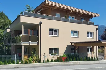 4-Zimmer-Wohnung mit Balkon in Kufstein – ca. 100 m², 2 Stellplätze, ab sofort