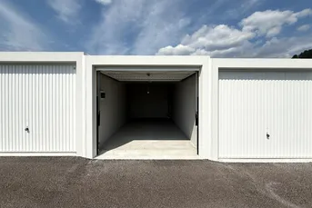 Einzelgarage mit 16,50 m², sicherer Stellplatz mit elektrischem Schwingtor in Liezen zu vermieten !