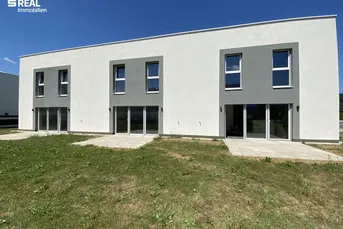 Ziegelmassiv Neubau: Hochwertiges Reihenhaus in Niedrigenergiebauweise - am attraktiven Stadtrand von Knittelfeld